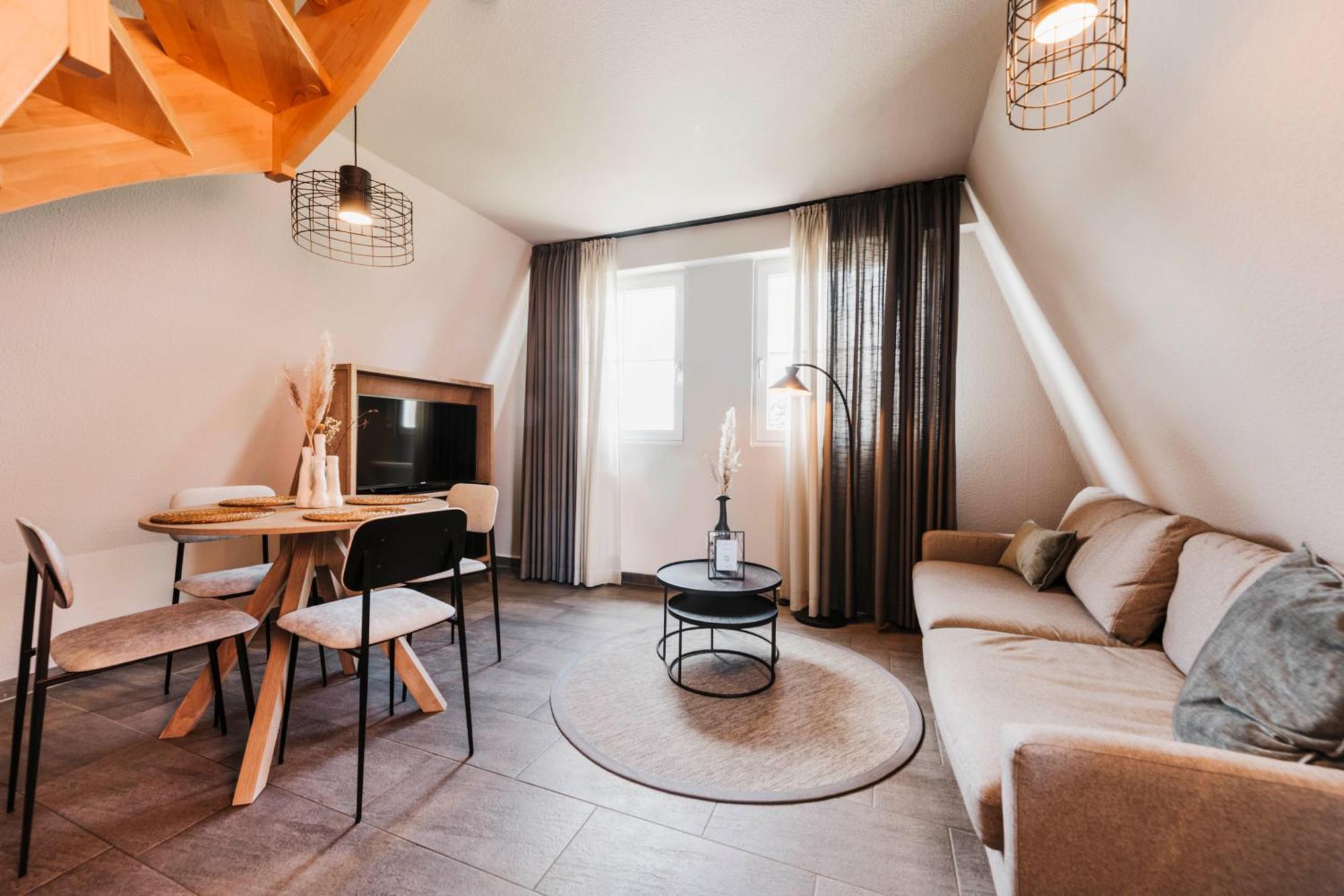 Appartementhotel Seeblick Гронау Стая снимка