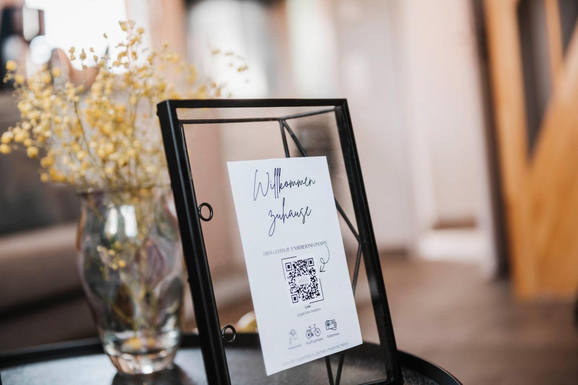 Appartementhotel Seeblick Гронау Екстериор снимка