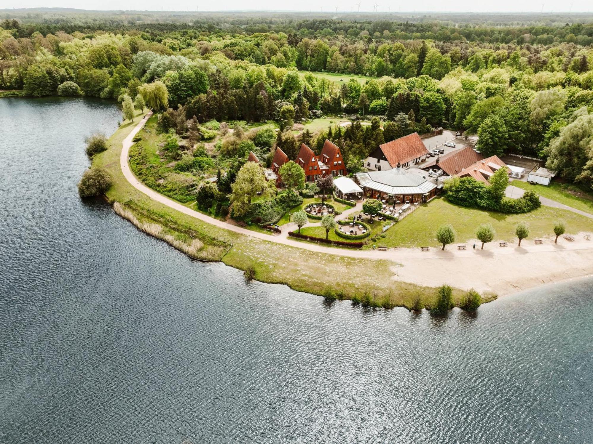 Appartementhotel Seeblick Гронау Екстериор снимка