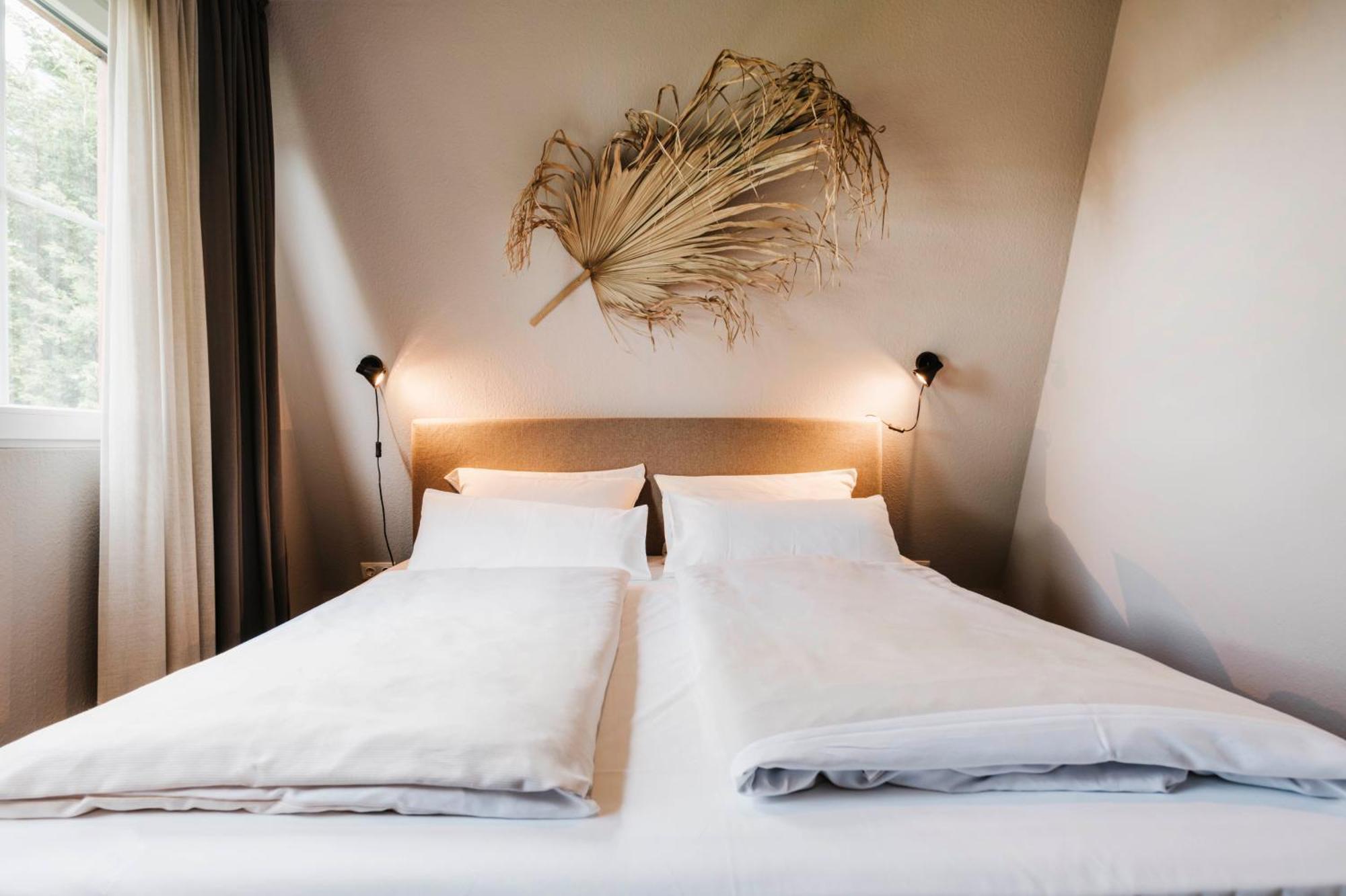 Appartementhotel Seeblick Гронау Стая снимка