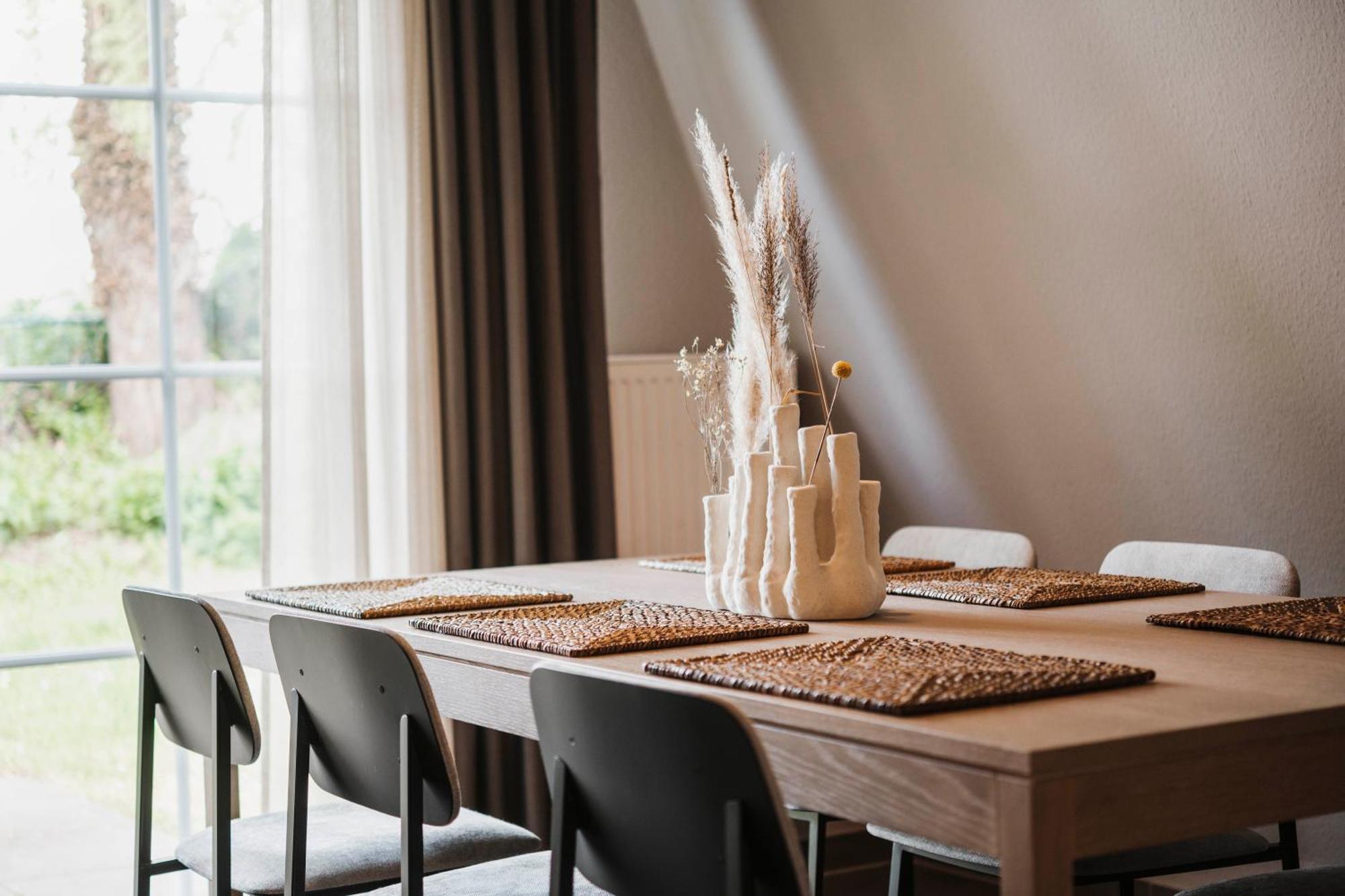 Appartementhotel Seeblick Гронау Стая снимка