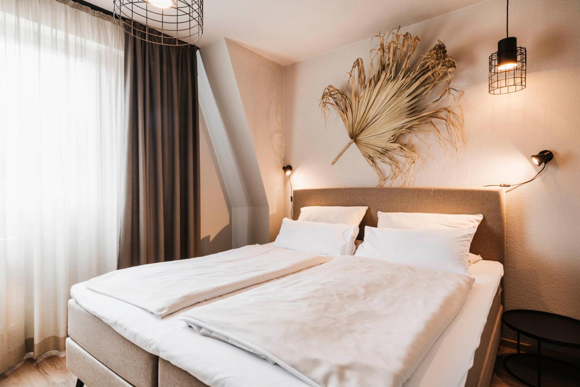 Appartementhotel Seeblick Гронау Стая снимка