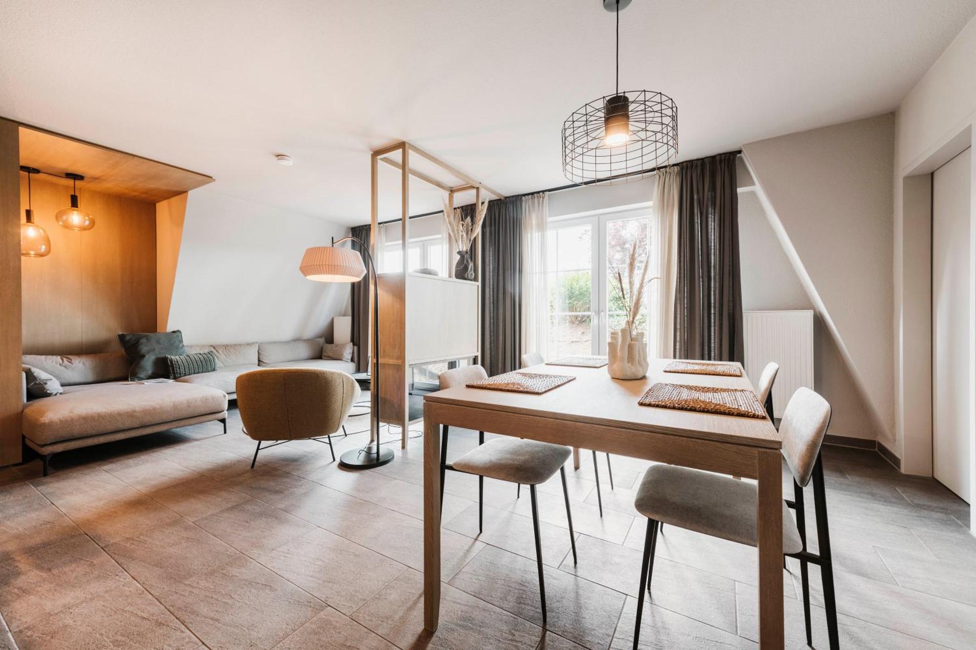 Appartementhotel Seeblick Гронау Стая снимка