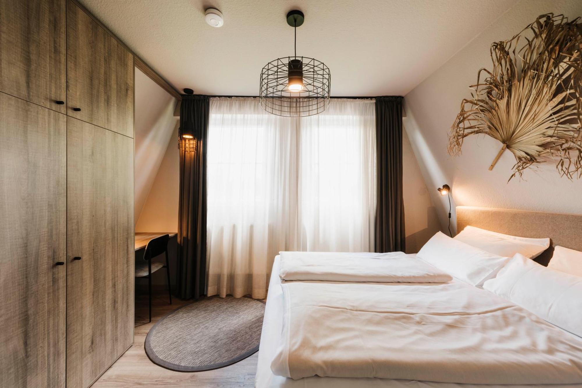Appartementhotel Seeblick Гронау Стая снимка